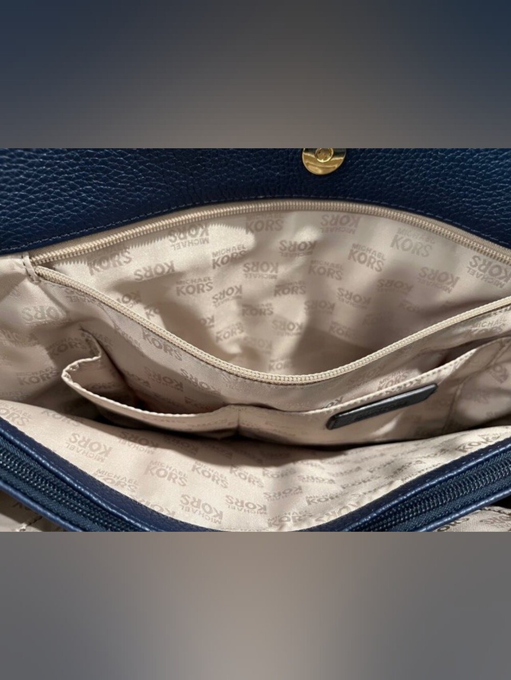 Michael Kors Navy Pebbled Leather Large Harper Tote W/Goldtone Trim New With Tag - Picture 13 of 16
